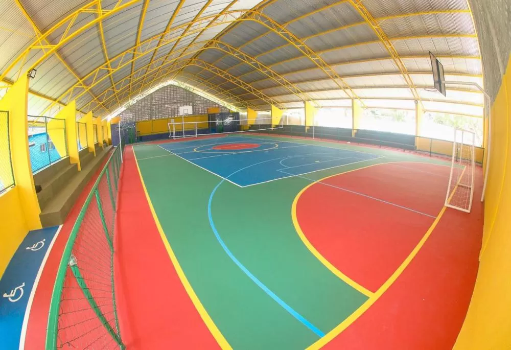 Candeias: Quadra Poliesportiva da Escola Ivonice Sotero será inaugurada nesta sexta-feira (9)