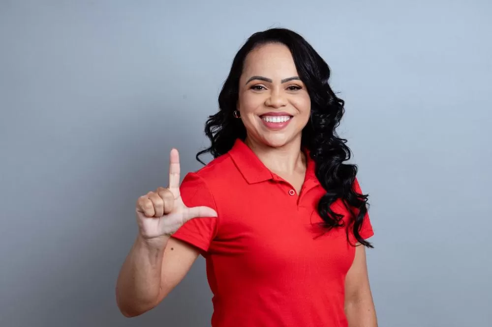 Síntia do PT convoca filiados e filiadas para participar da eleição Interna do PT- PED 2025 neste domingo (6)