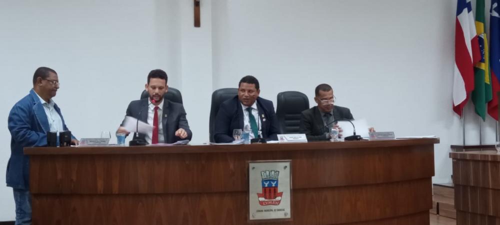 Câmara aprova Moção de Repúdio a vereador por atos machistas e racistas